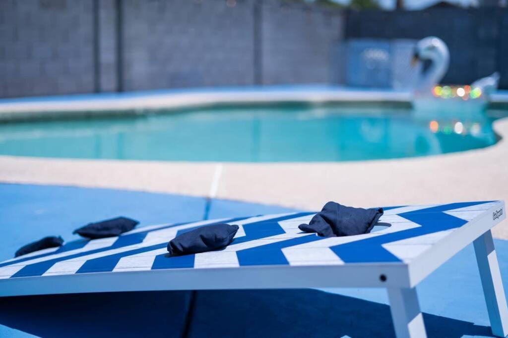 Вилла Fab Phx Getaway W/ Pool & Fire Pit Феникс Экстерьер фото