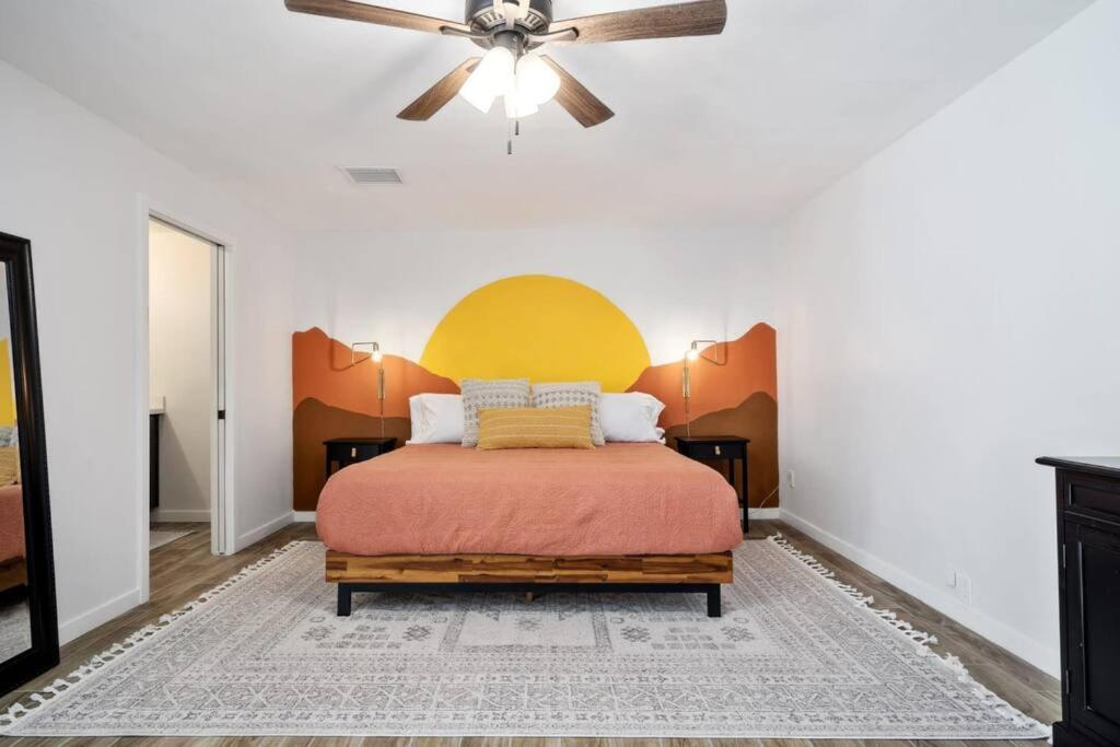 Вилла Fab Phx Getaway W/ Pool & Fire Pit Феникс Экстерьер фото