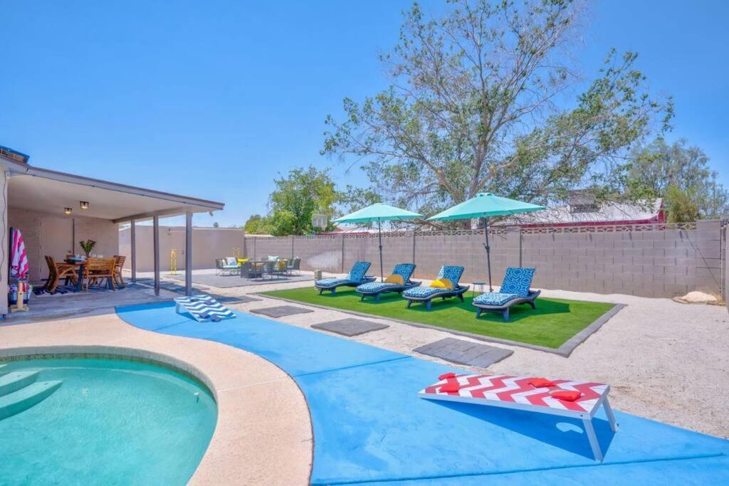Вилла Fab Phx Getaway W/ Pool & Fire Pit Феникс Экстерьер фото